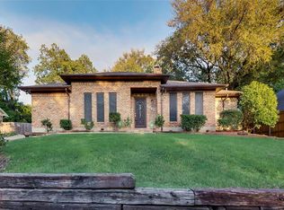1208 Cross Bnd, Irving, TX 75061