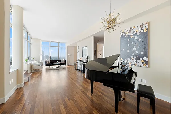 Rented by Douglas Elliman | media 8