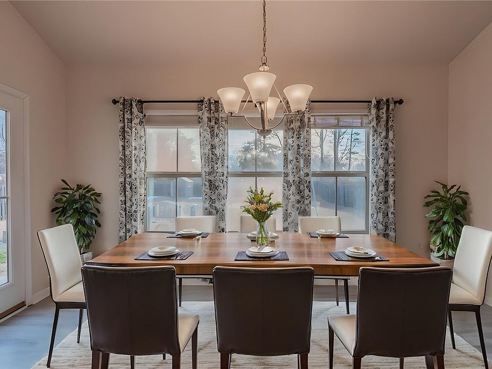 9 Chapel Hill Ln, Simpsonville, SC 29681 | MLS #20301948 | Zillow
