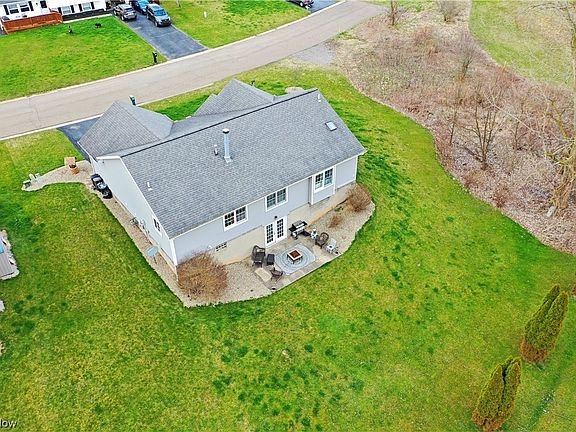 5th image of 4903 Jonathan Ln NW