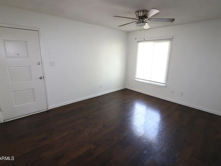 6624 S Palm Dr — Photo 15