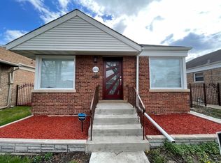 8935 S Cregier Ave, Chicago, IL 60617
