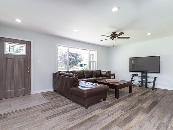 4th image of 5540 Marshall Pl