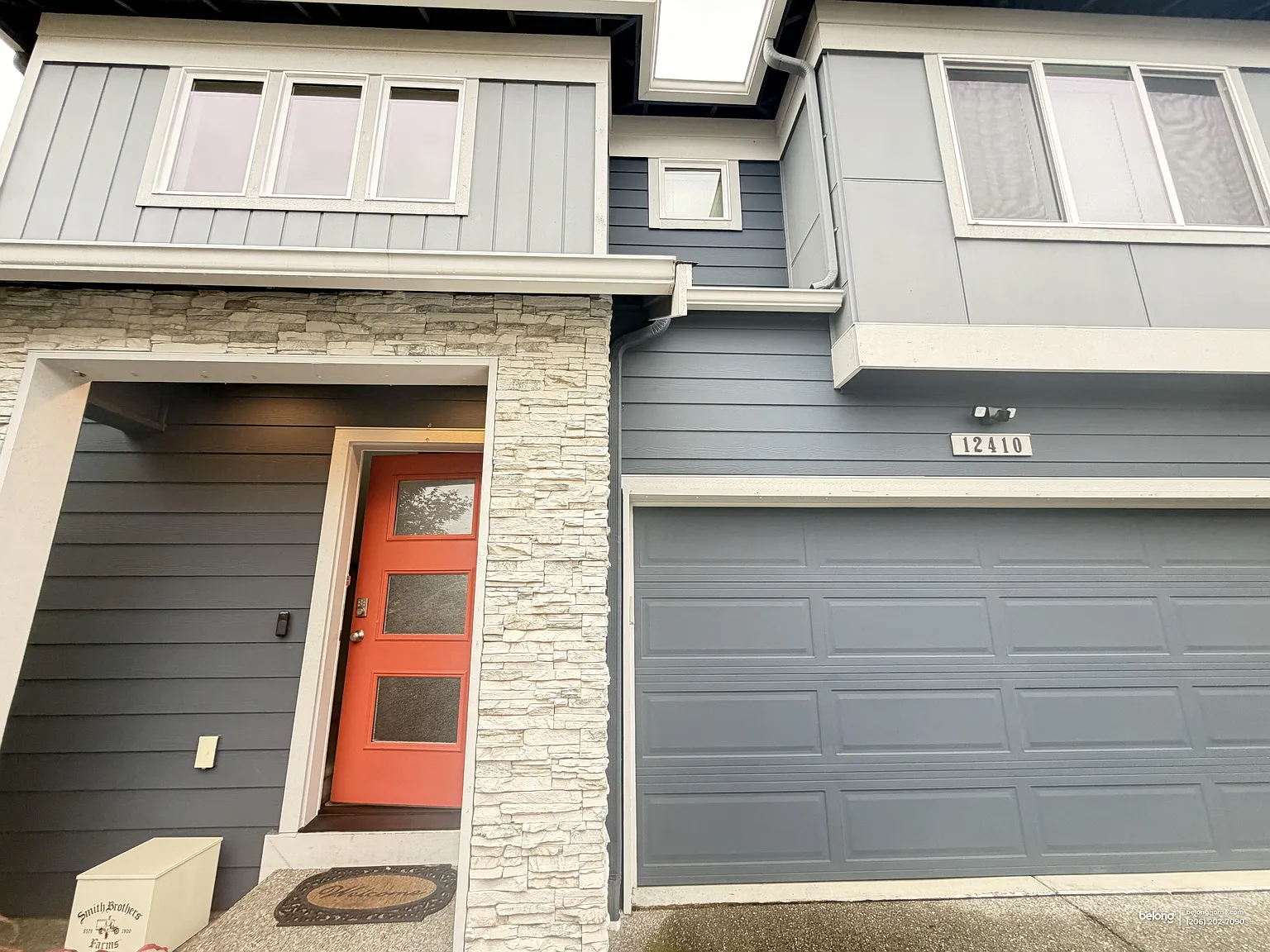 3 bed, 2.5 bath, 1804 sqft, $3,245 — Photo 1