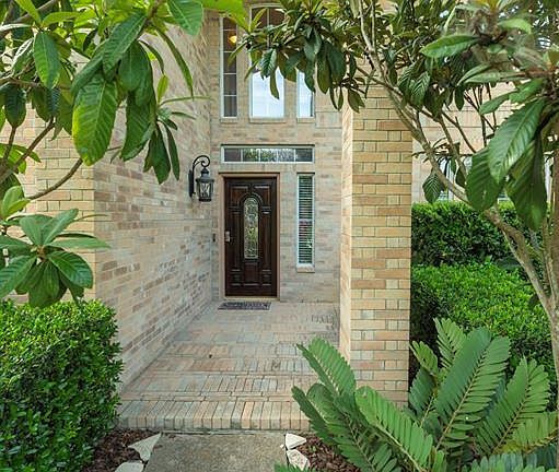 5th image of 8315 Trophy Place Dr