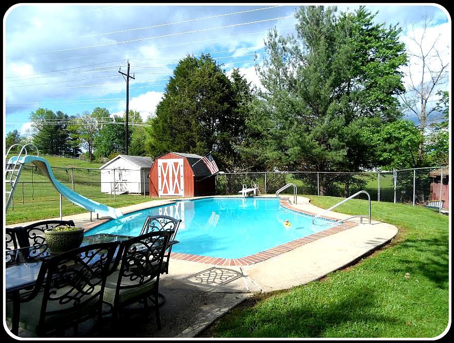 Beautiful In-ground Pool!