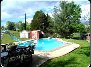 3120 Pyles Dr, Upper Marlboro, MD 20774