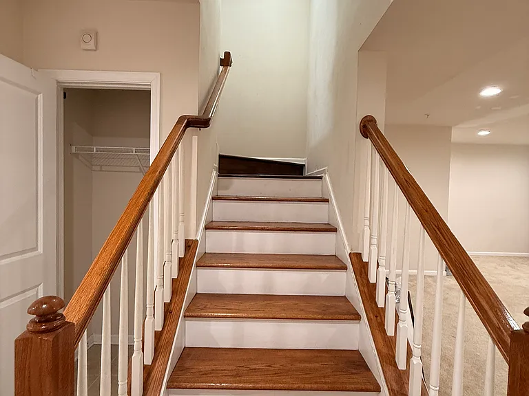 405 Siena Ln — Photo 7