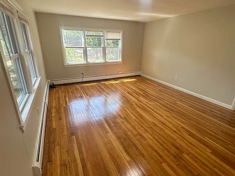 69 Garden St #2 — Photo 28