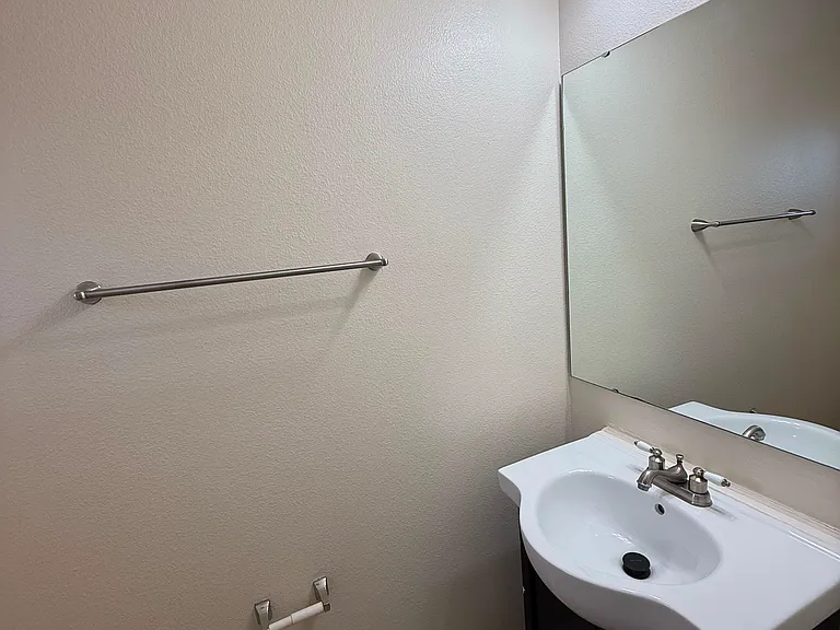 2751 Dodds Ln — Photo 9