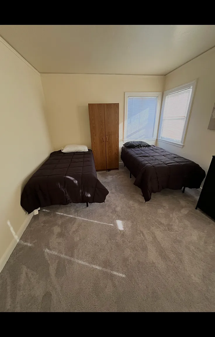 2117 106th Avenue, Unit 4 — Photo 4