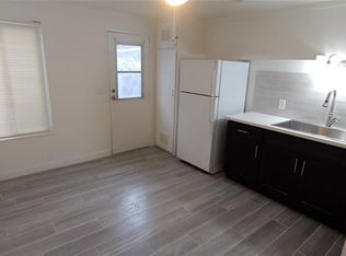 95 N Meridith Ave #6, Pasadena, CA 91106