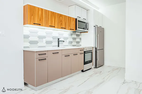 Rented by Nooklyn NYC LLC | media 35