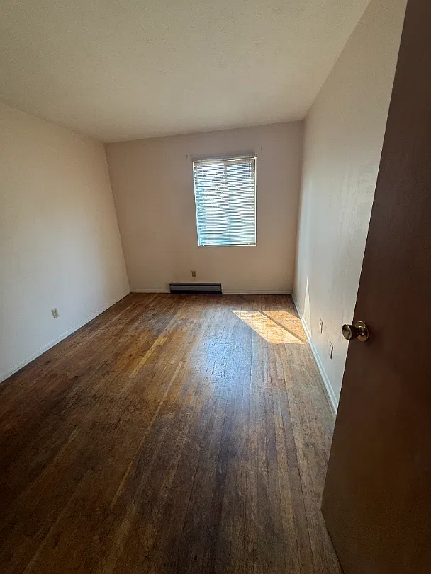1 bed, 1.0 bath, $650 — Photo 4