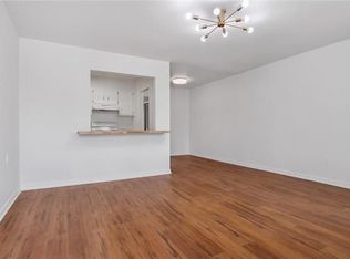 1713 Burgundy St #203, New Orleans, LA 70116