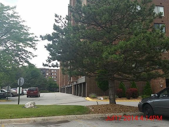2nd image of 500 Park Ave APT 625