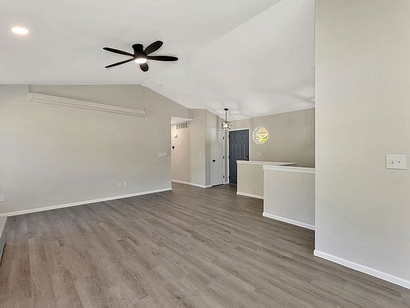 3rd image of 8810 W Central Park St