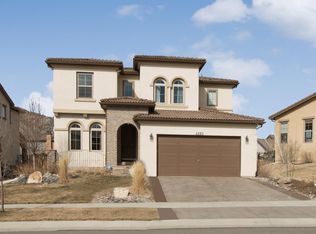 2385 S Lupine St, Lakewood, CO 80228