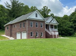 2896 Cranberry Rd, Woodlawn, VA 24381