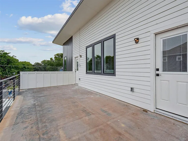 313 Blackson Ave #A — Photo 15