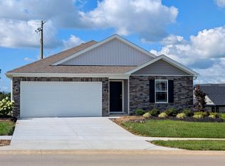 1005 Carriage Place Dr, Richmond, KY 40475