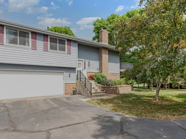 11111 Xavier Cir, Bloomington, MN 55437