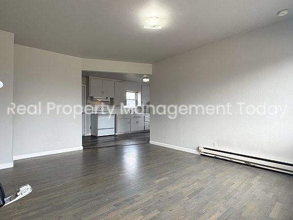 5th image of 8420 1/2 S Tacoma Way APT 5