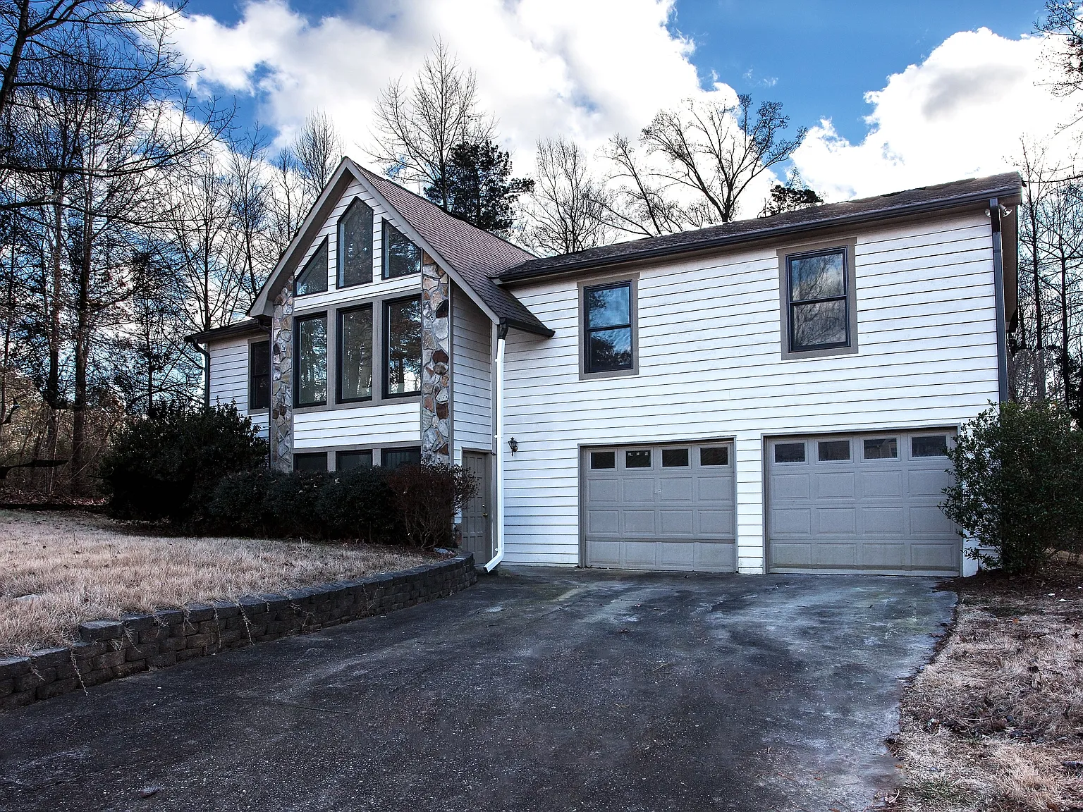 2250 Sims Drive Northeast - 1 — Photo 1