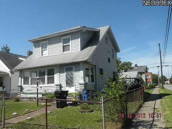 2nd image of 3660 E 106th St