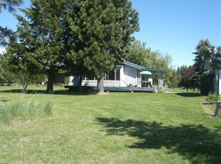 76 Tower Rd, Naples, ID 83847