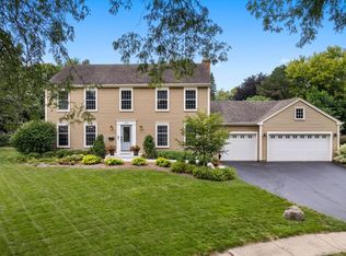 1483 Allen Ln, Saint Charles, IL 60174