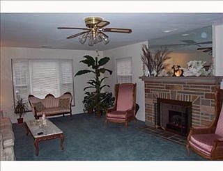2nd image of 4 Boyka Dr