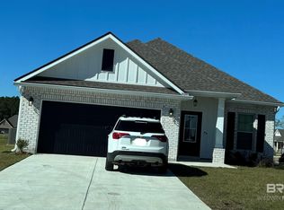 21201 Explorer Dr, Robertsdale, AL 36567