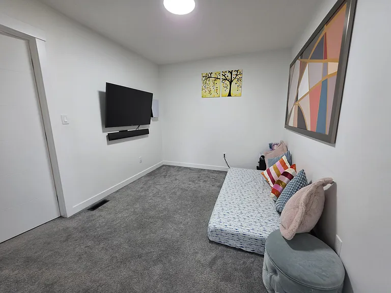 3055 Whitelaw Dr NW — Photo 20
