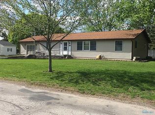 114 W River St, Edgerton, OH 43517