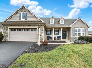 1821 Spartan Dr, Mechanicsburg, PA 17055