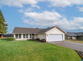 547 NE Overlook Way, Sublimity, OR 97385