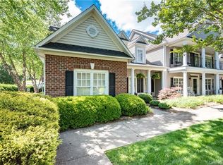 71 40th Avenue Dr NE, Hickory, NC 28601
