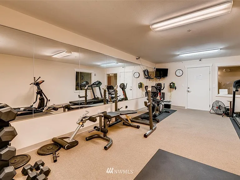500 Elliott Ave W #411 — Photo 17
