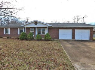 3990-3984 Highway 221, Farmington, MO 63640
