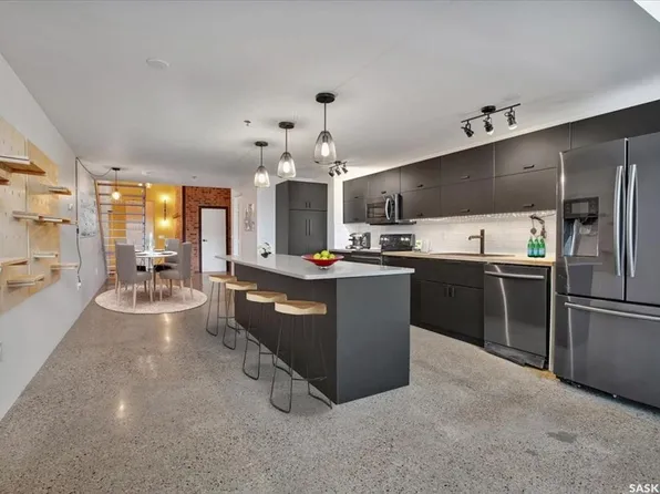 UNIT 223-120 23rd STREET E, Saskatoon, SK S7K 0K8