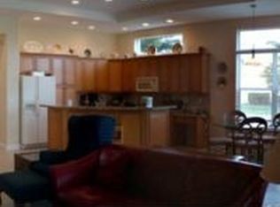 9722 Via Elegante, Wellington, FL 33411