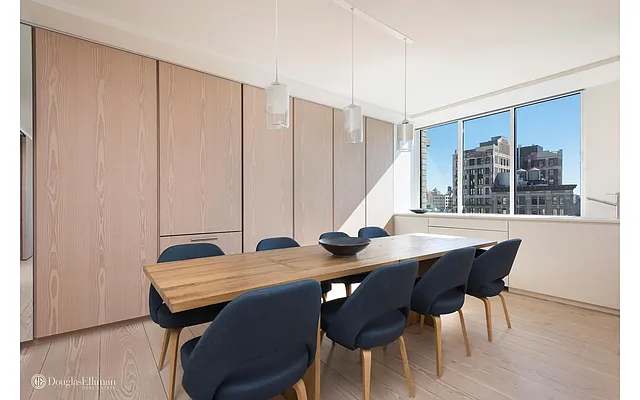 Sold by Douglas Elliman | media 18