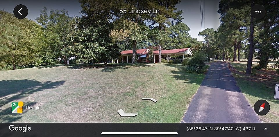 Entrance to property