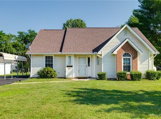 215 Maury Ave, Bowling Green, VA 22427