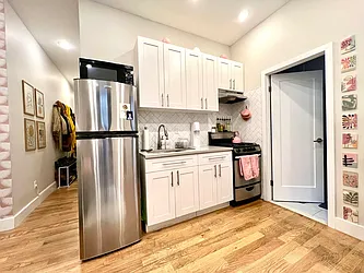 Rented by Nolita Group