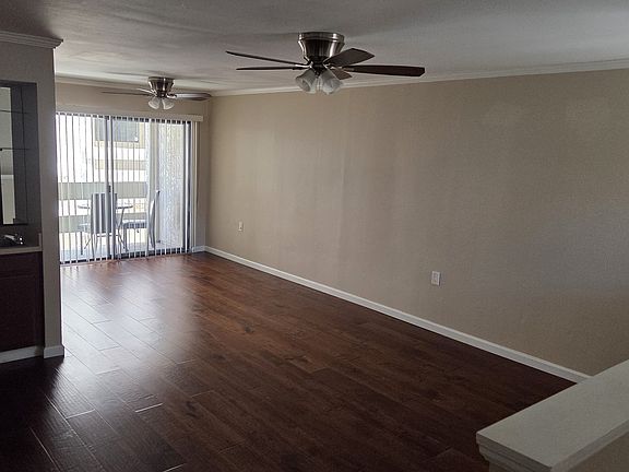 3rd image of 116 Chapel Ave
