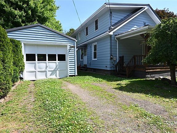 2nd image of 152 W Main St
