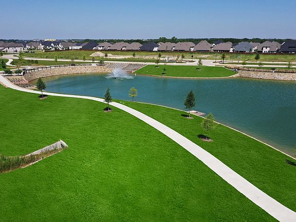 5th image of 1904 Forest Park Way