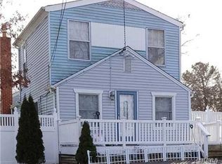 38 Laurelton Ave, Selden, NY 11784